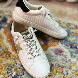 Vintage Havana Star Sneakers